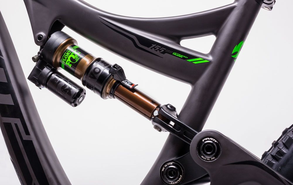 Pivot Mach 6 2016