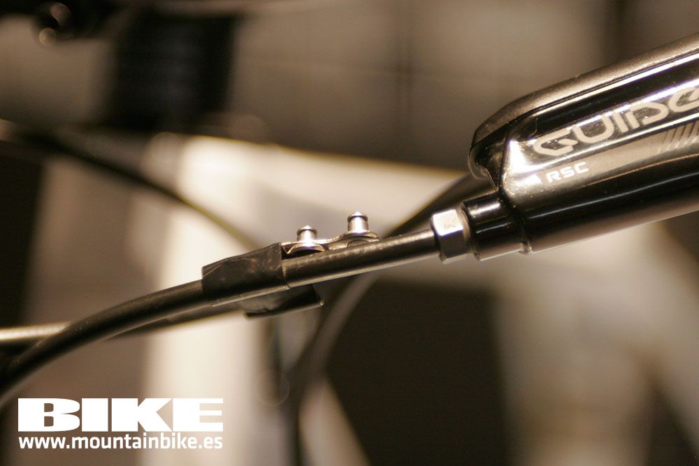Eurobike 2015: Canyon Exceed CF (Alban Lakarta)