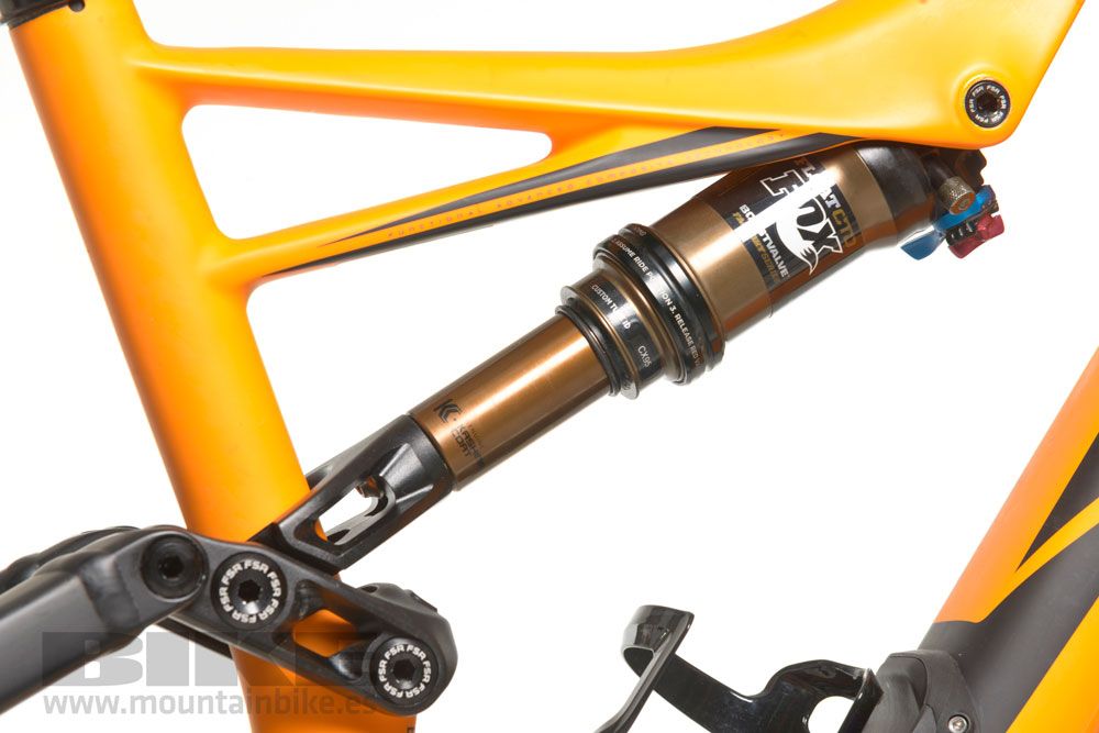 Test: Specialized Stumpjumper Expert Carbon 29” 2016