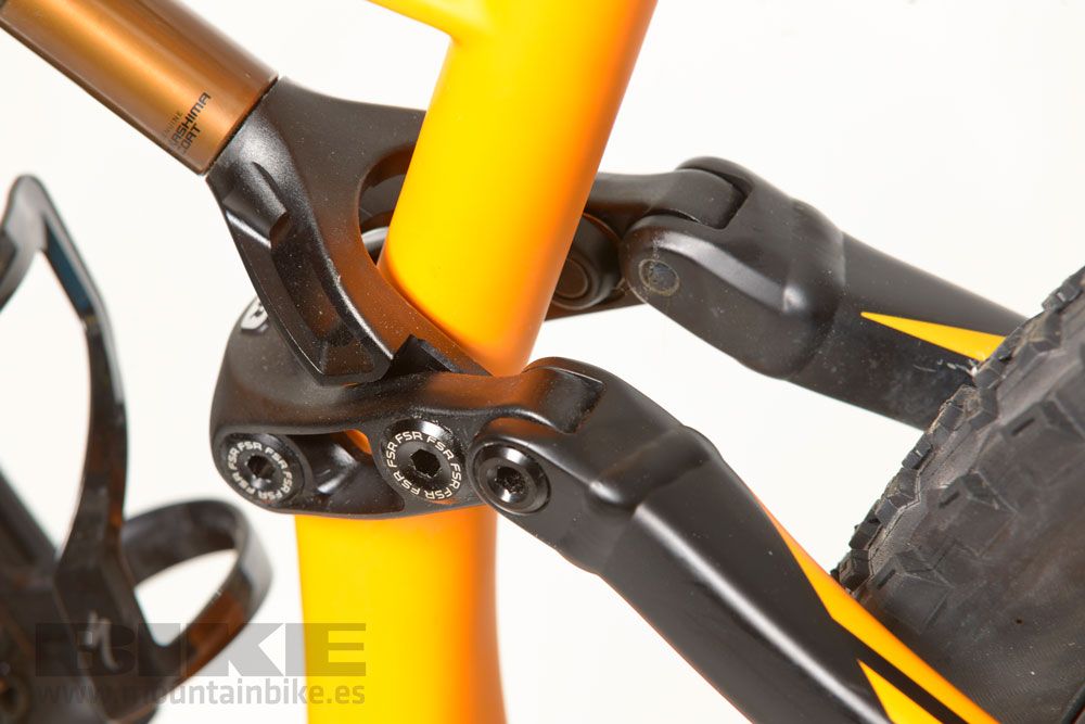 Test: Specialized Stumpjumper Expert Carbon 29” 2016