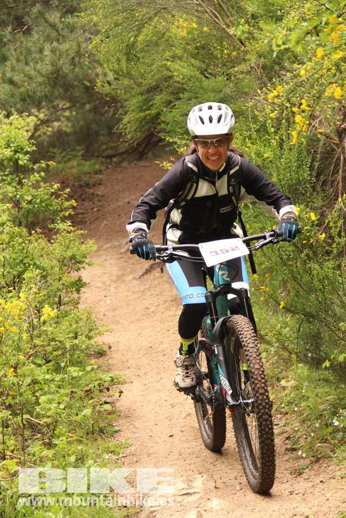 B-Pro MTB de la Mujer 2016 galería 2