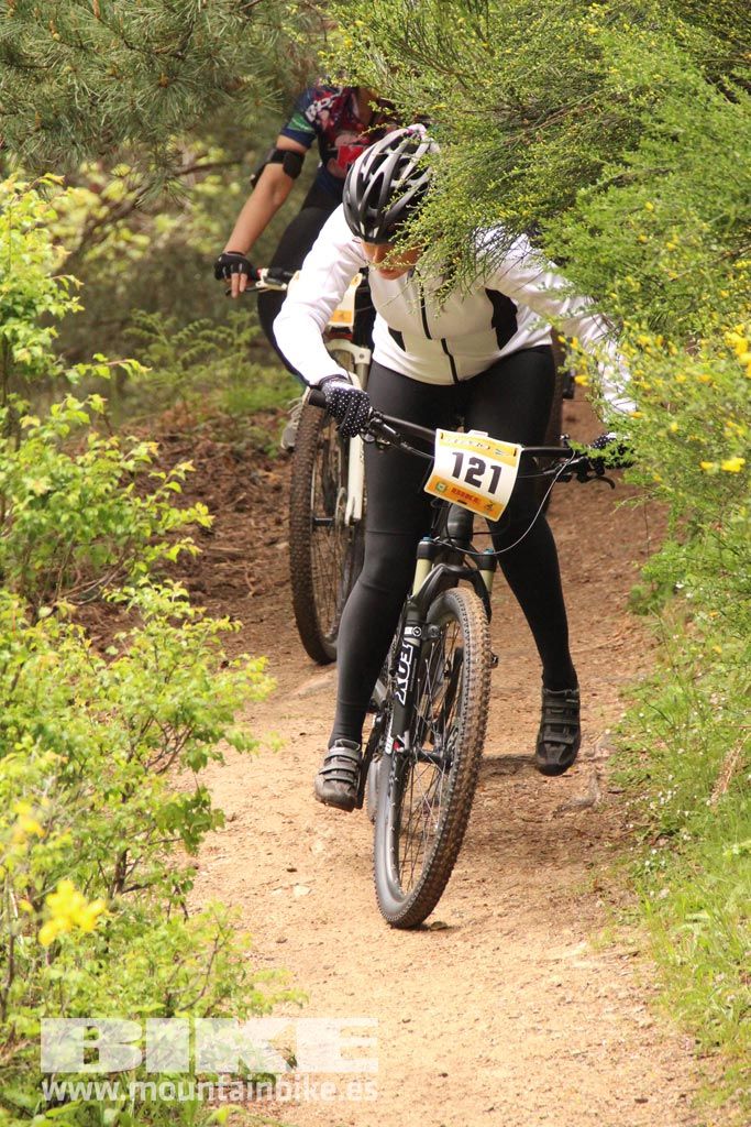 B-Pro MTB de la Mujer 2016 galería 2