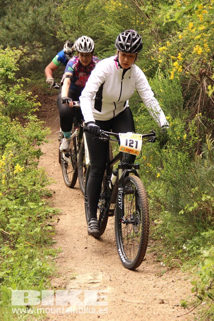 B-Pro MTB de la Mujer 2016 galería 2