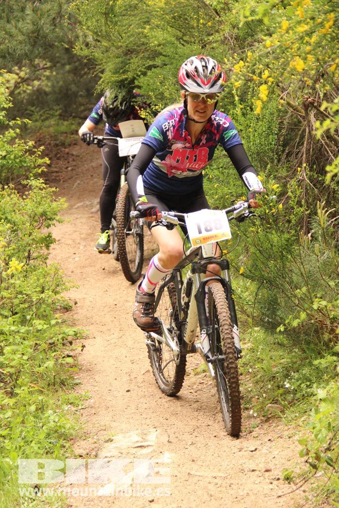 B-Pro MTB de la Mujer 2016 galería 2