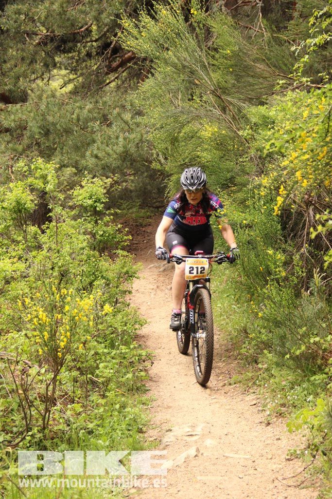 B-Pro MTB de la Mujer 2016 galería 2