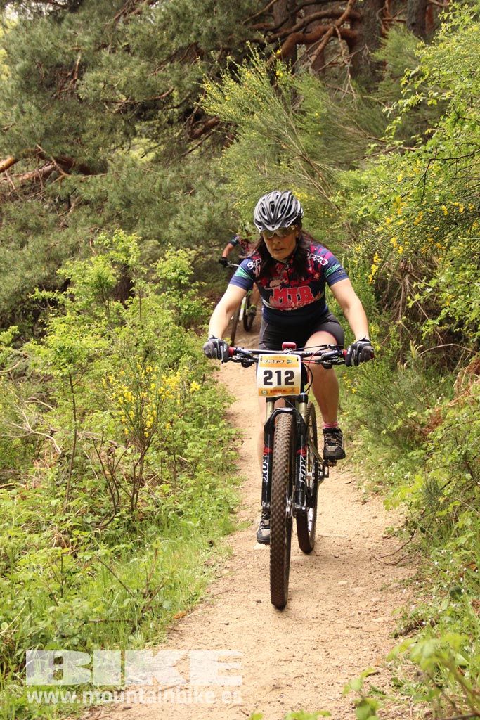 B-Pro MTB de la Mujer 2016 galería 2