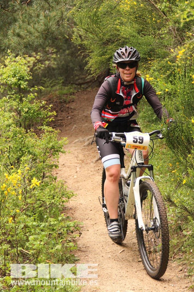 B-Pro MTB de la Mujer 2016 galería 2