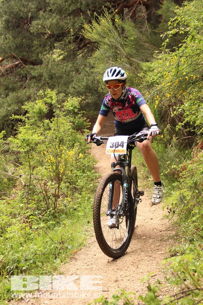 B-Pro MTB de la Mujer 2016 galería 2