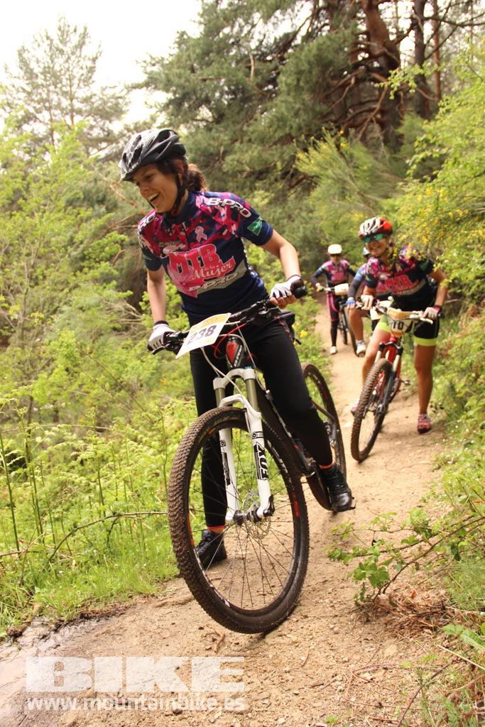 B-Pro MTB de la Mujer 2016 galería 2