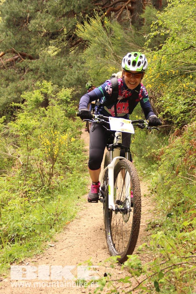 B-Pro MTB de la Mujer 2016 galería 2