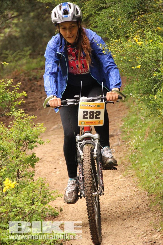 B-Pro MTB de la Mujer 2016 galería 2