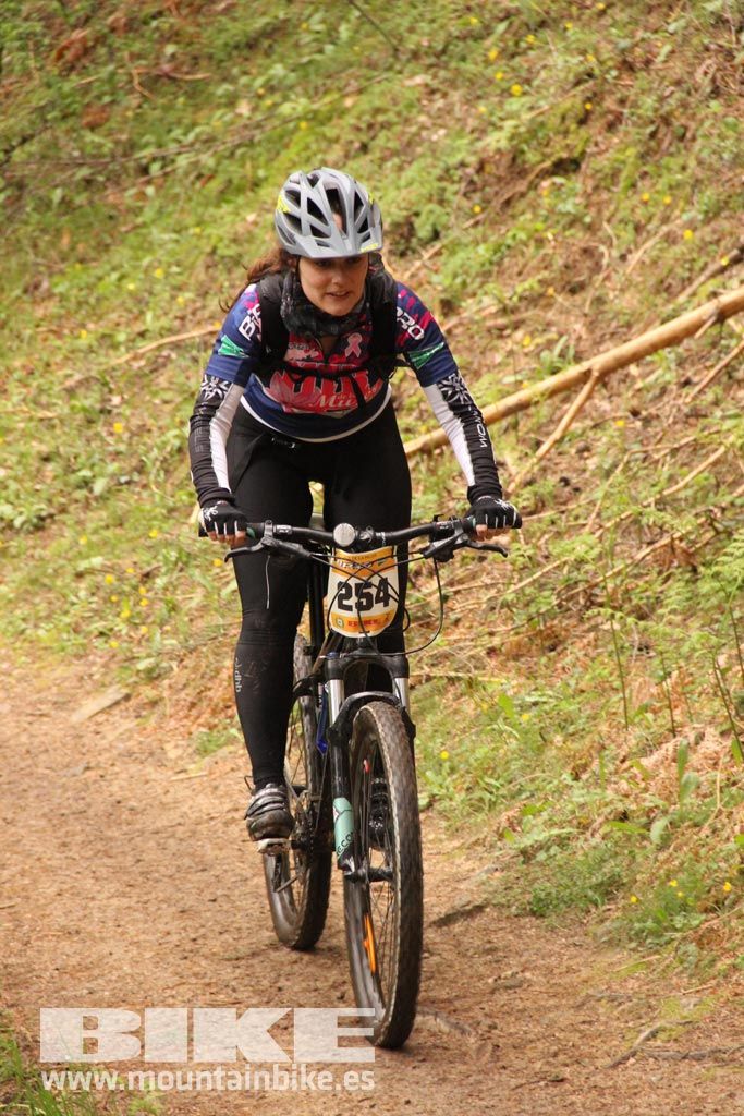 B-Pro MTB de la Mujer 2016 galería 3
