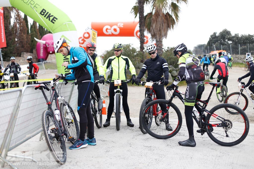 MTB 4 Estaciones Valdemorillo 2017 Salida
