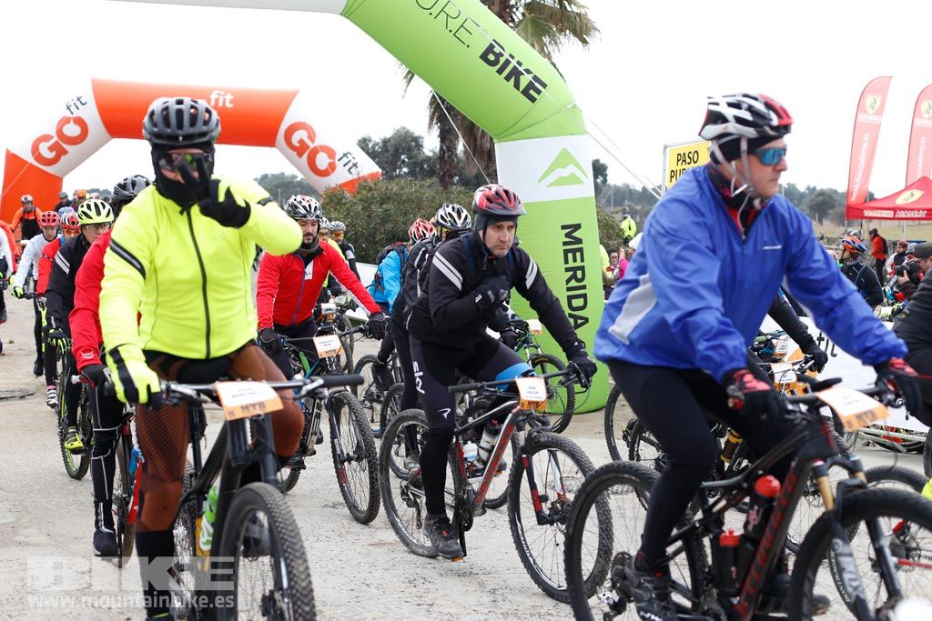 MTB 4 Estaciones Valdemorillo 2017 Salida