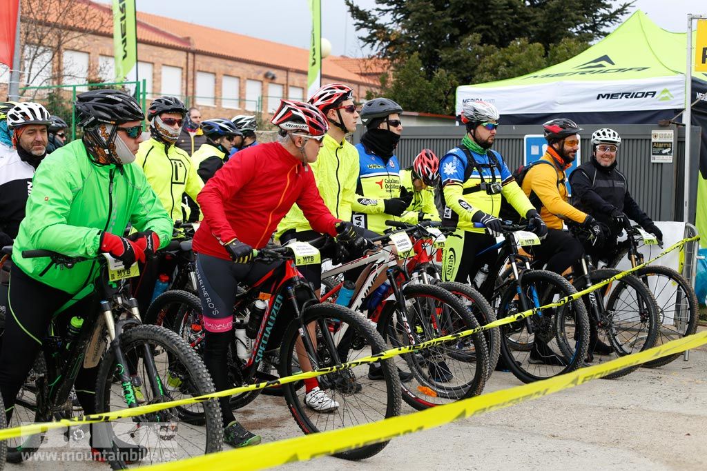 MTB 4 Estaciones Valdemorillo 2017 Salida