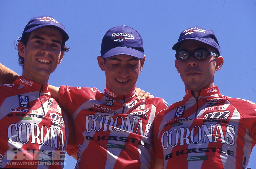 Equipo Coronas 25 Aniversario