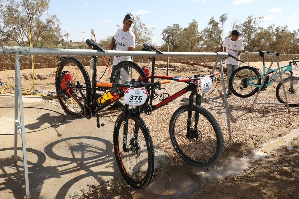 Las mejores fotos de la Titan Desert 2017