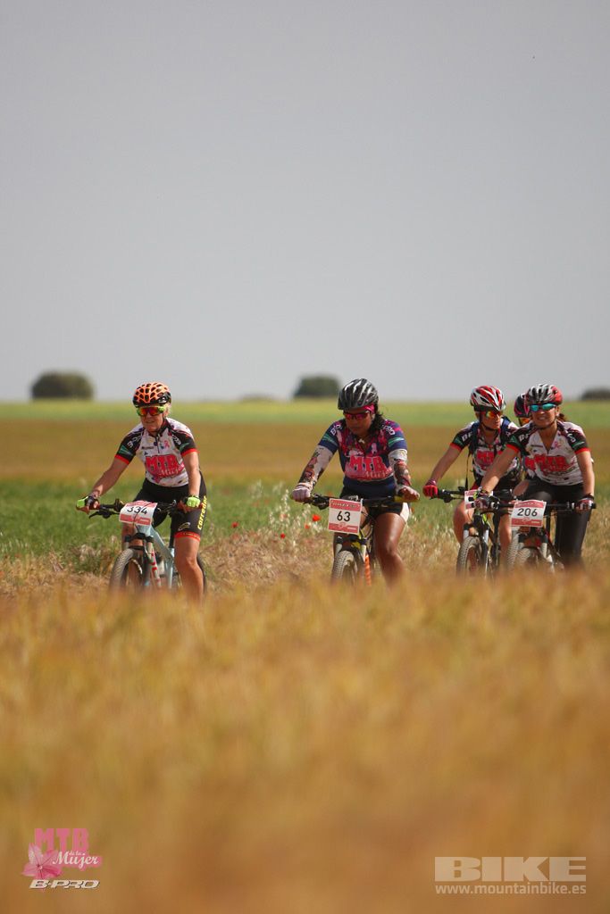 B-Pro MTB Mujer 2017 Galeria 1
