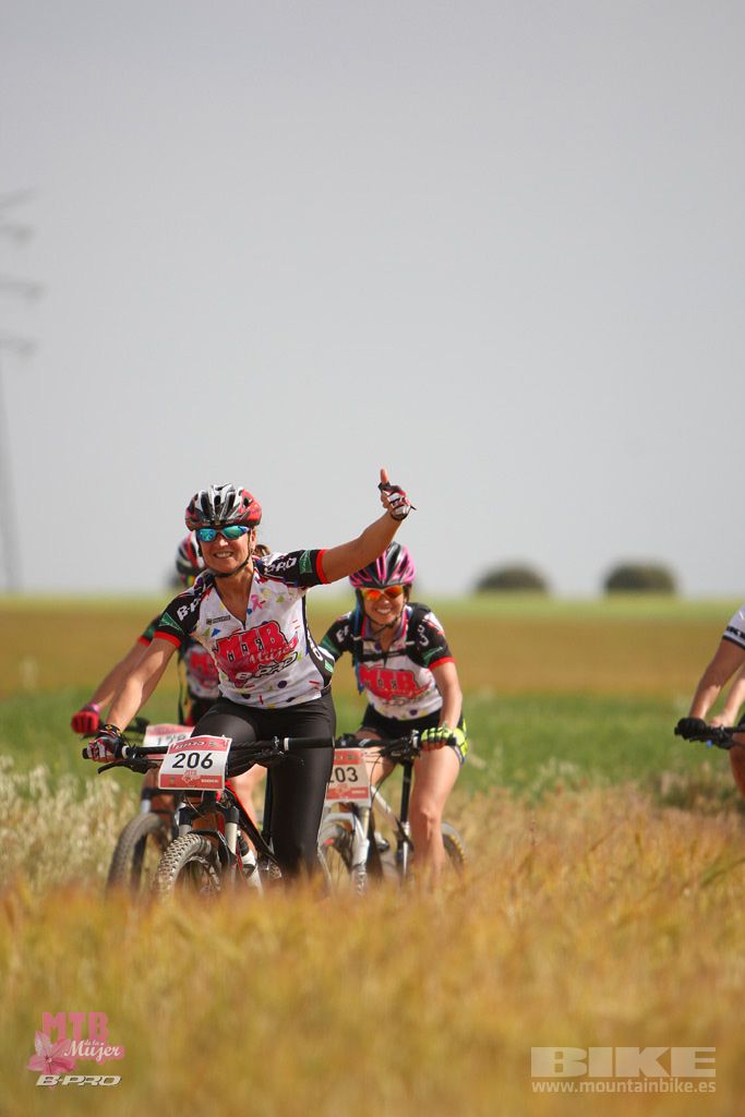 B-Pro MTB Mujer 2017 Galeria 1