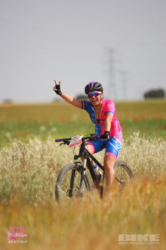B-Pro MTB Mujer 2017 Galeria 1