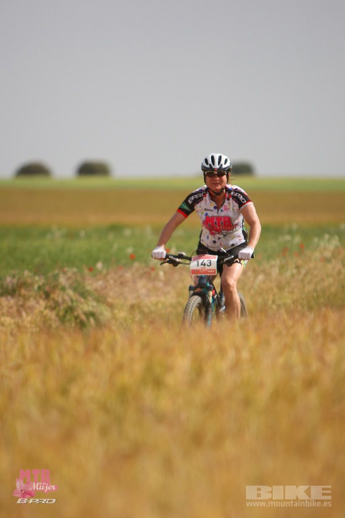 B-Pro MTB Mujer 2017 Galeria 1