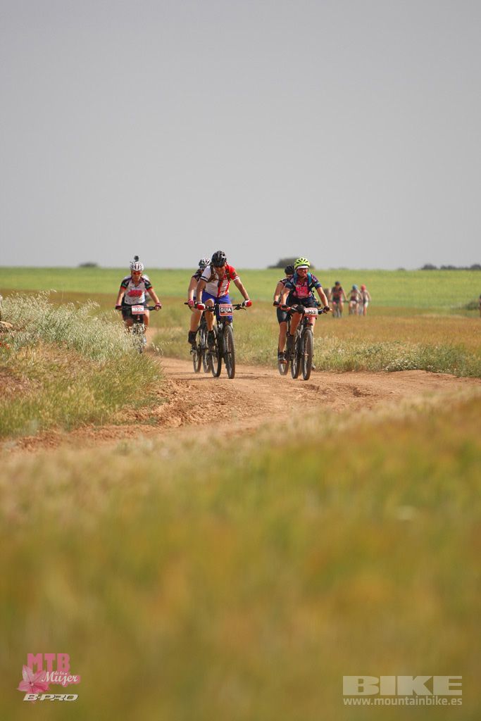 B-Pro MTB Mujer 2017 Galeria 1