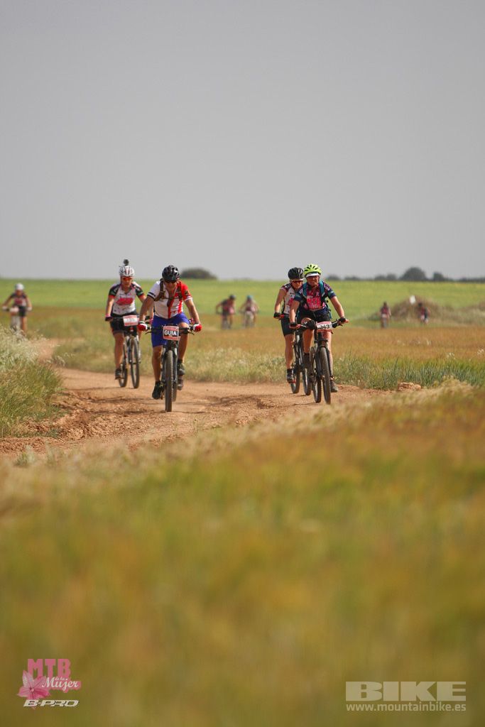 B-Pro MTB Mujer 2017 Galeria 1