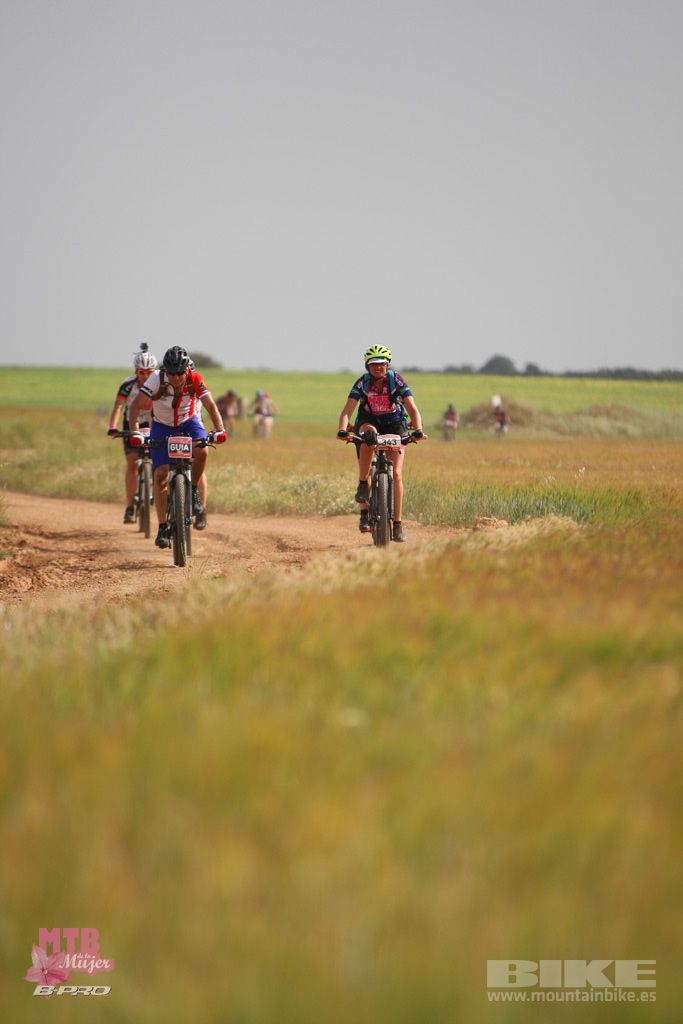 B-Pro MTB Mujer 2017 Galeria 1