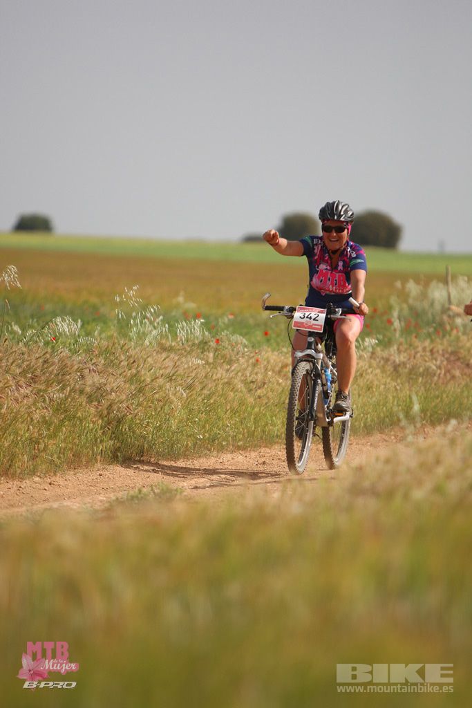 B-Pro MTB Mujer 2017 Galeria 1