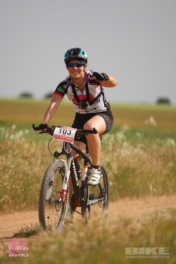 B-Pro MTB Mujer 2017 Galeria 1