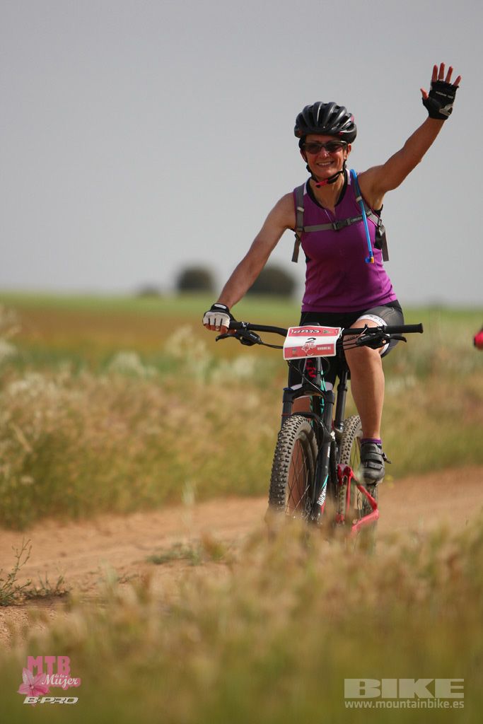 B-Pro MTB Mujer 2017 Galeria 1