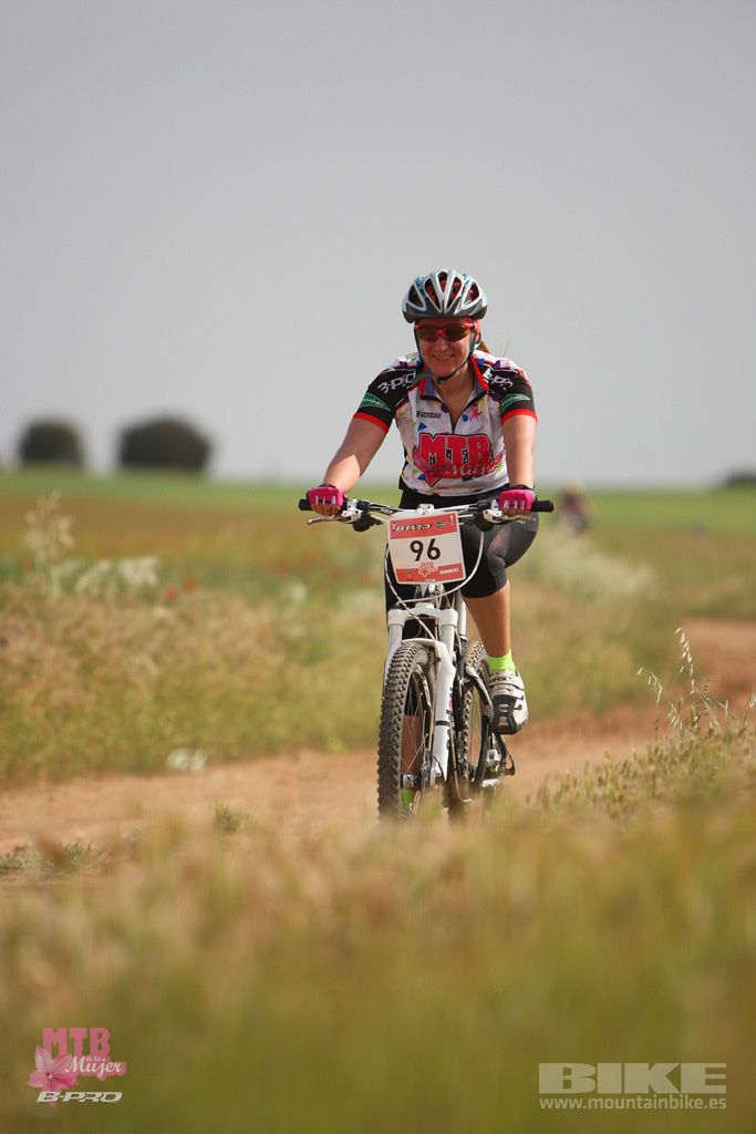 B-Pro MTB Mujer 2017 Galeria 1