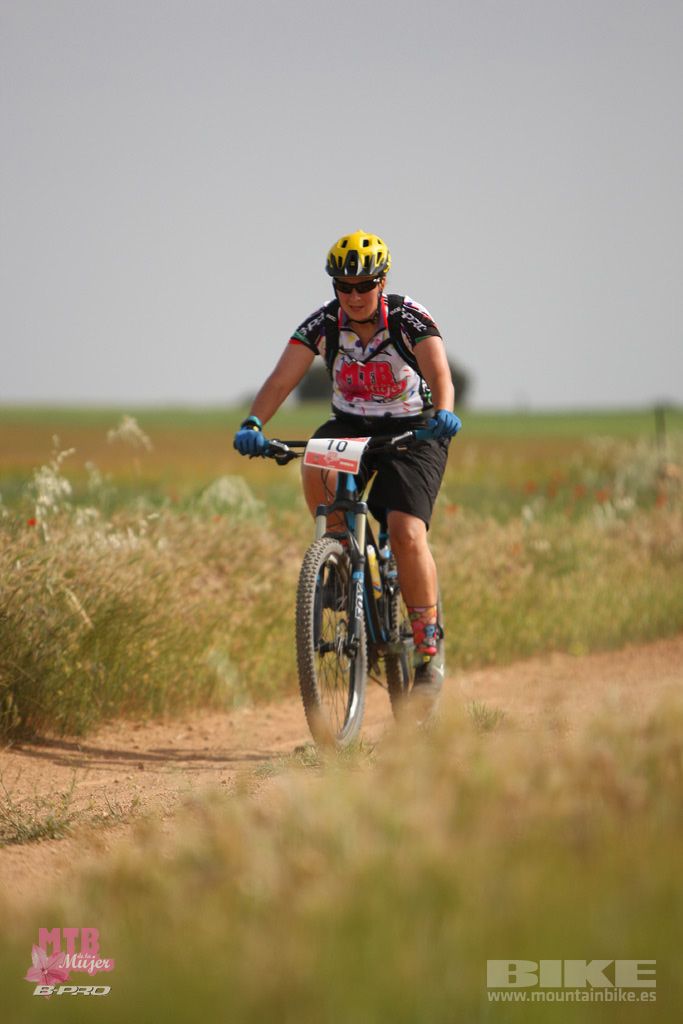 B-Pro MTB Mujer 2017 Galeria 1