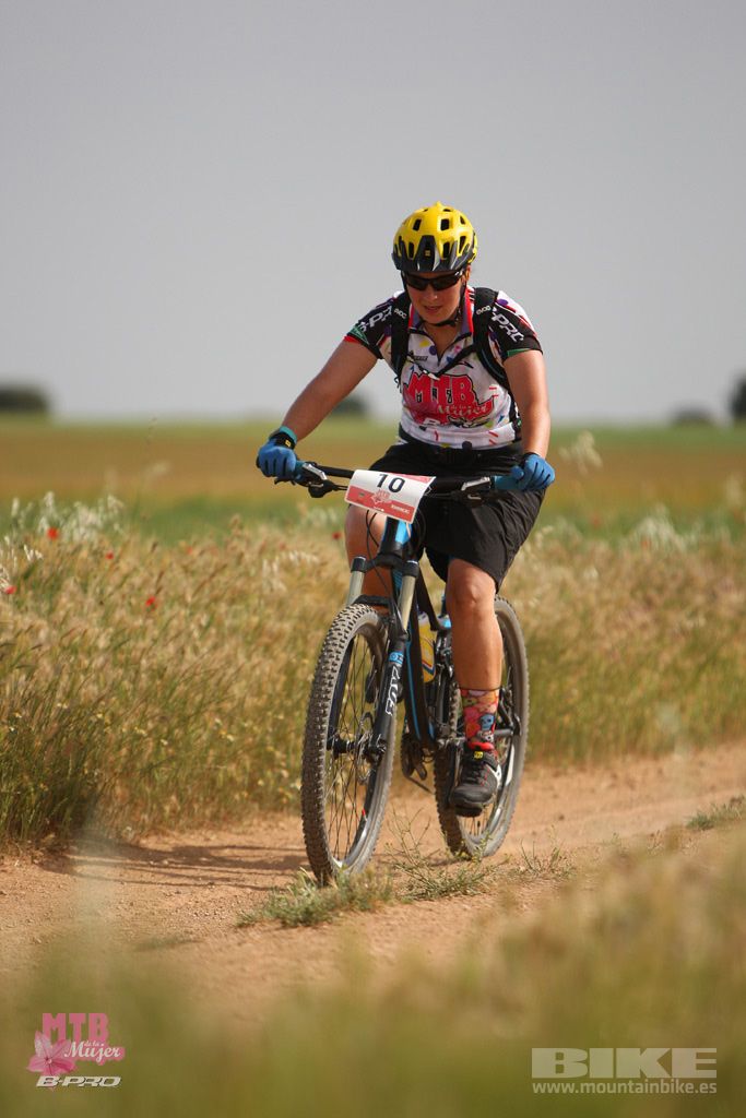 B-Pro MTB Mujer 2017 Galeria 1