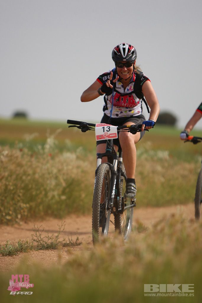 B-Pro MTB Mujer 2017 Galeria 1