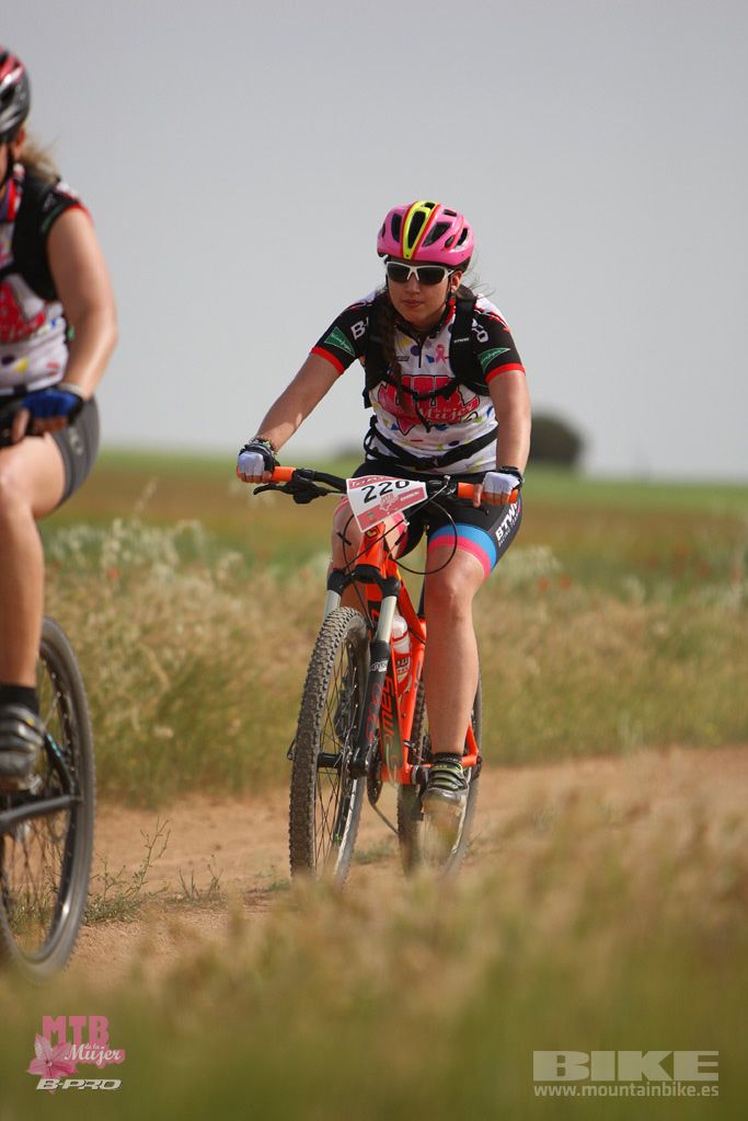 B-Pro MTB Mujer 2017 Galeria 1