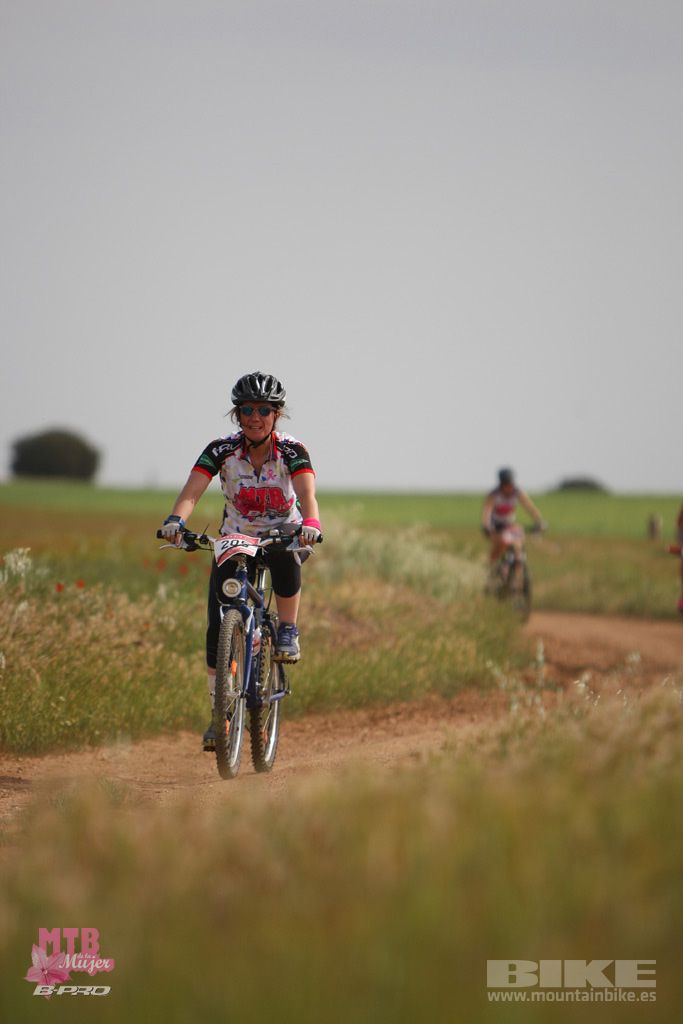 B-Pro MTB Mujer 2017 Galeria 1