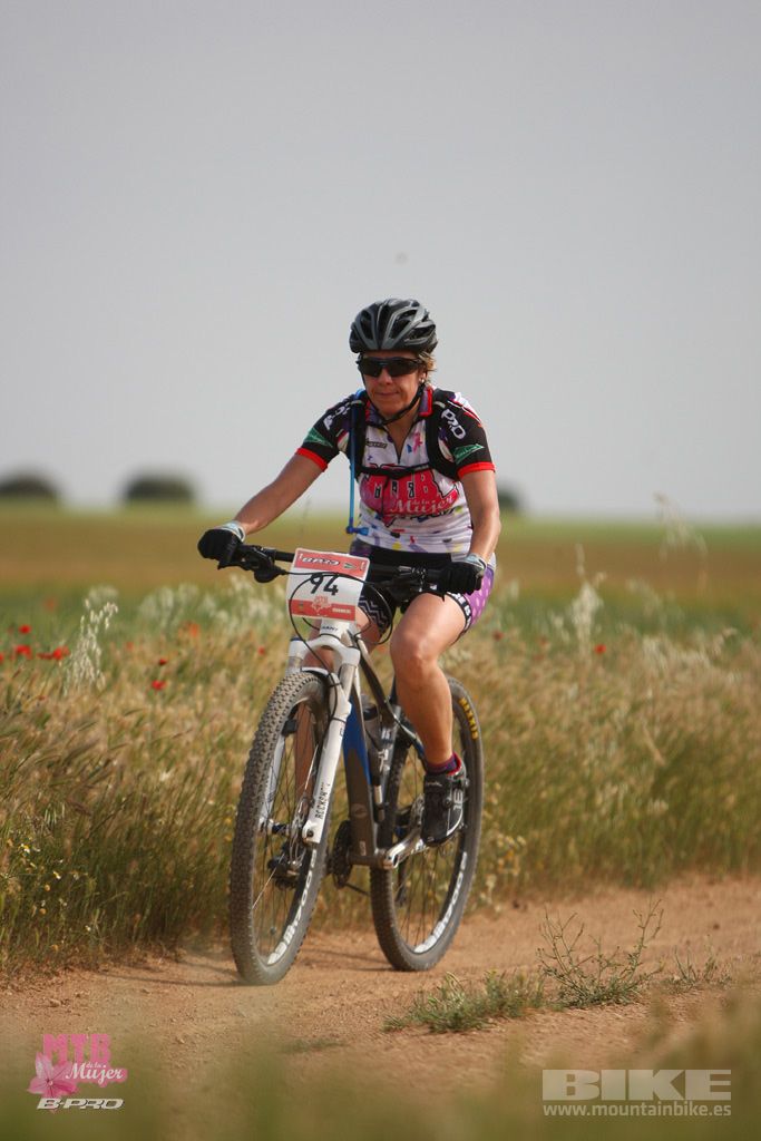 B-Pro MTB Mujer 2017 Galeria 1