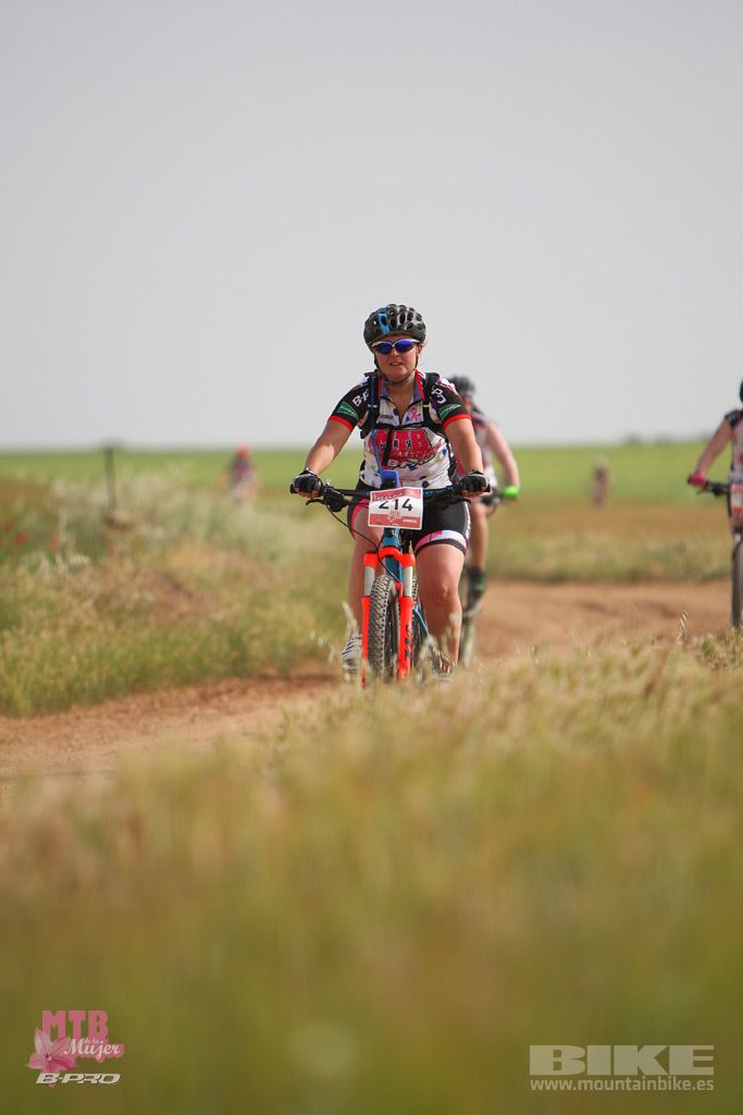 B-Pro MTB Mujer 2017 Galeria 1