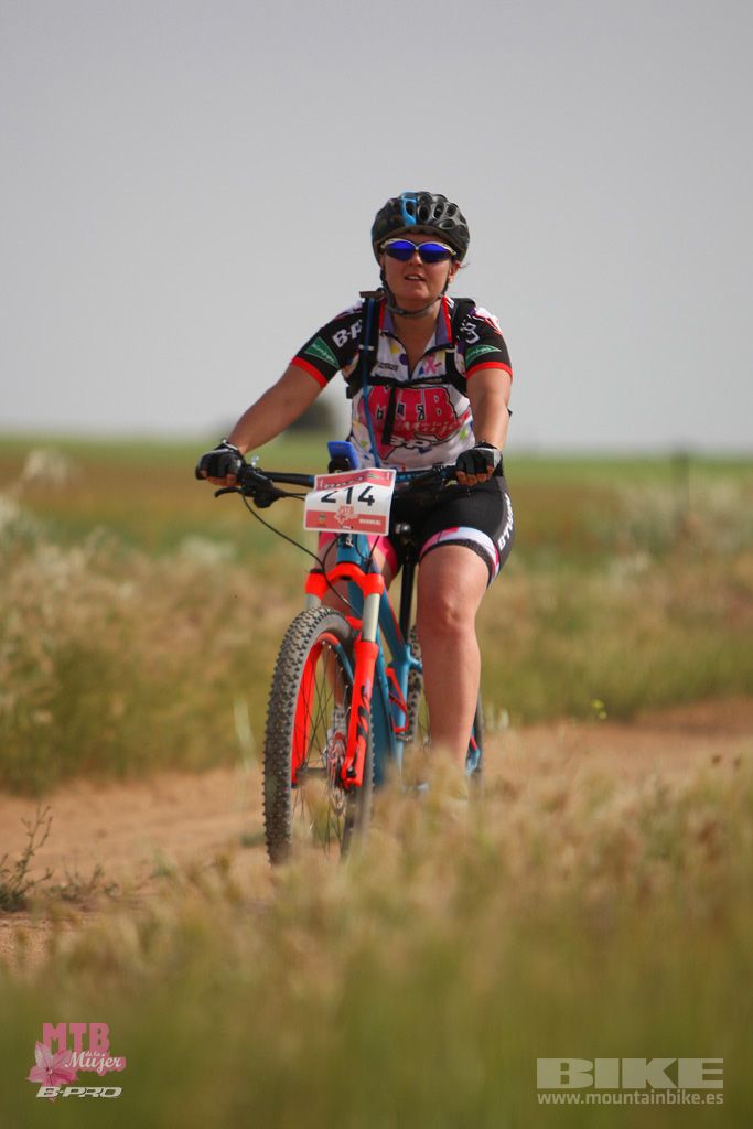 B-Pro MTB Mujer 2017 Galeria 1