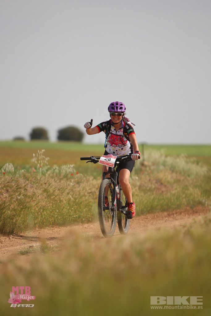 B-Pro MTB Mujer 2017 Galeria 1