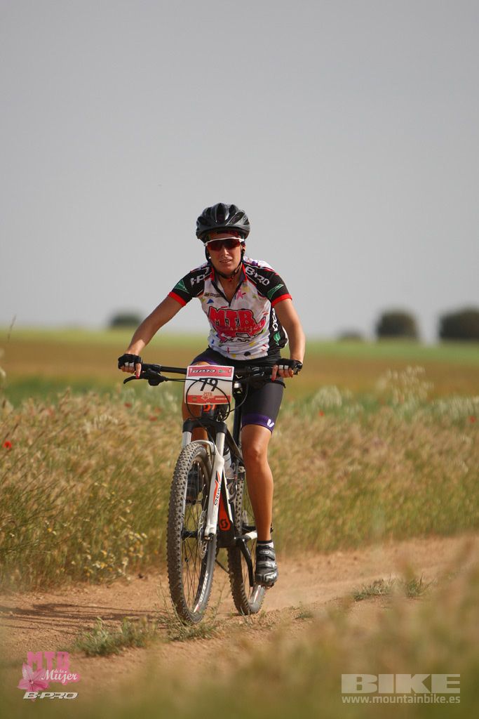 B-Pro MTB Mujer 2017 Galeria 1