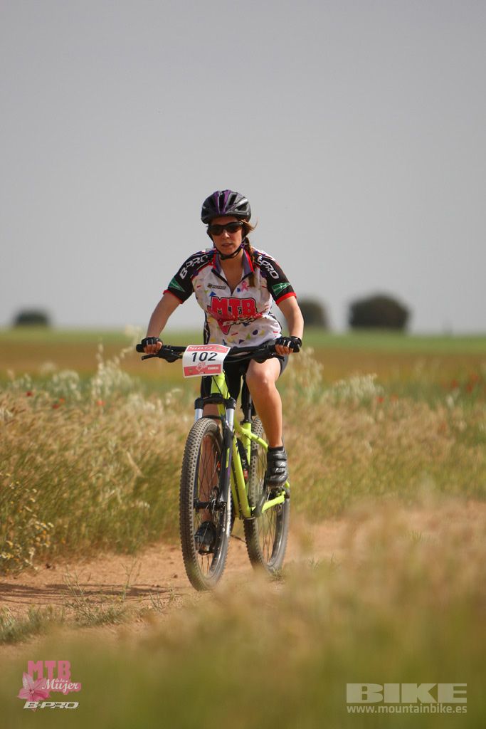 B-Pro MTB Mujer 2017 Galeria 1