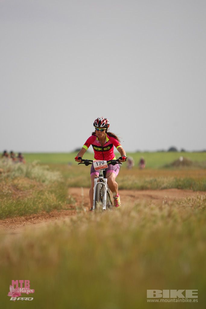 B-Pro MTB Mujer 2017 Galeria 1