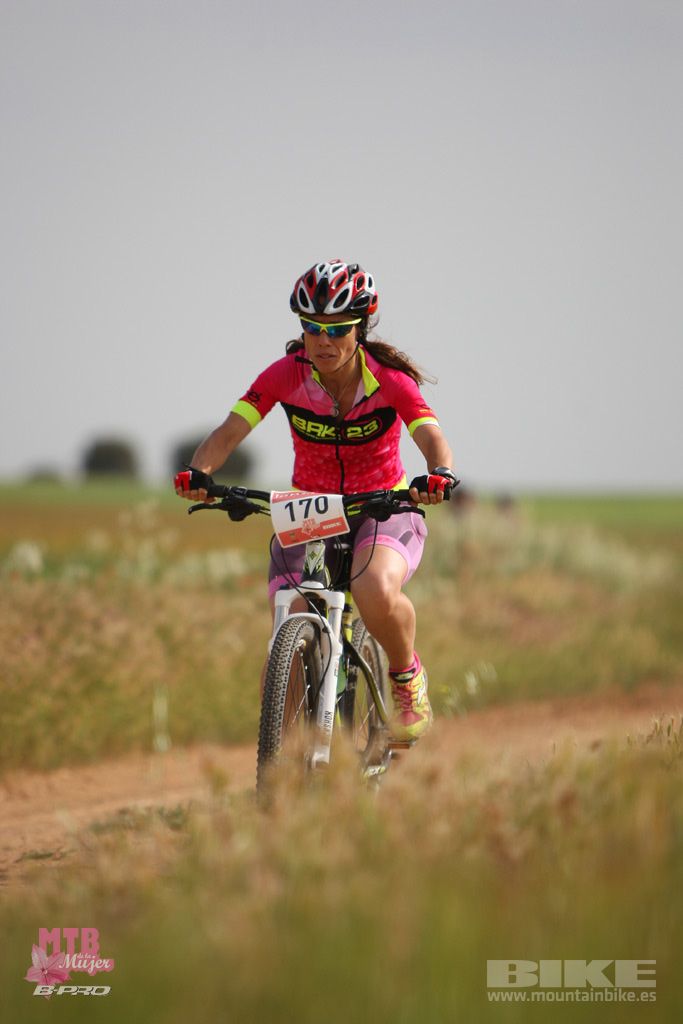 B-Pro MTB Mujer 2017 Galeria 1