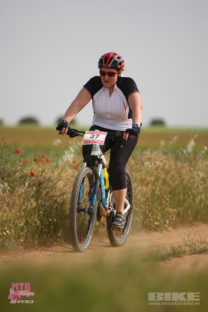 B-Pro MTB Mujer 2017 Galeria 1