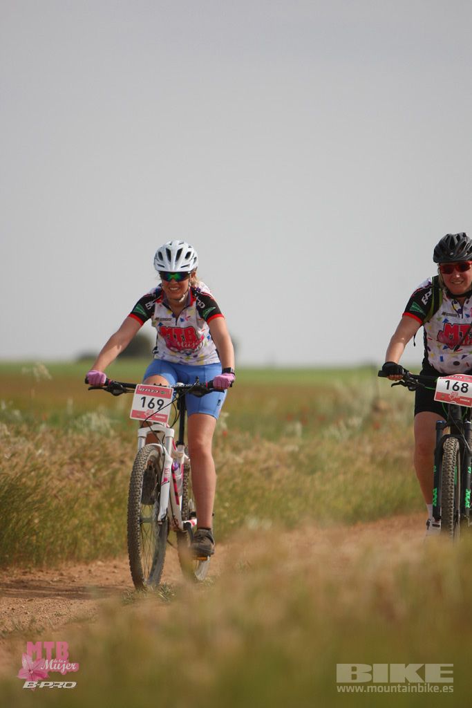 B-Pro MTB Mujer 2017 Galeria 1
