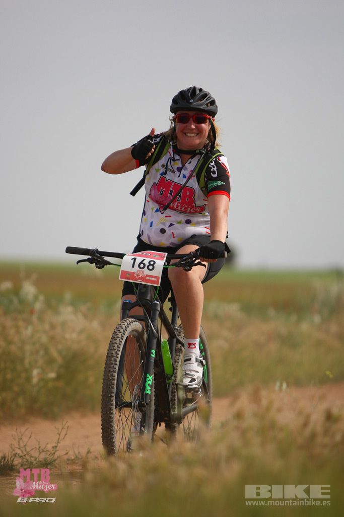 B-Pro MTB Mujer 2017 Galeria 1