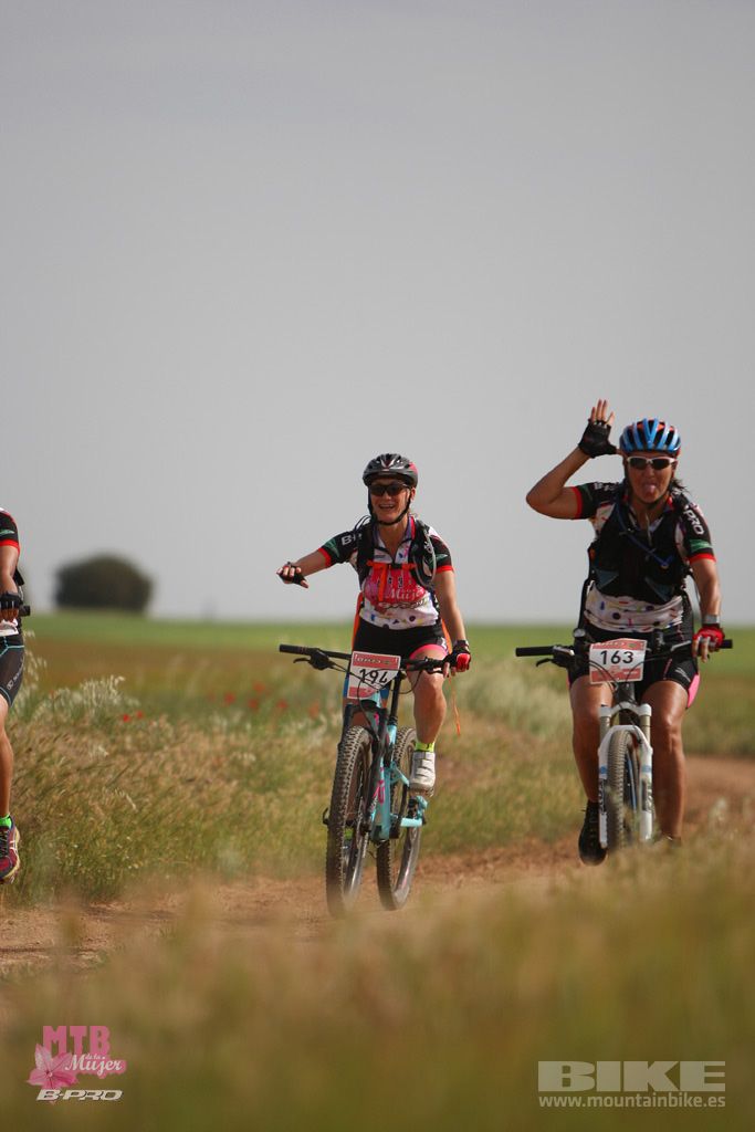 B-Pro MTB Mujer 2017 Galeria 1