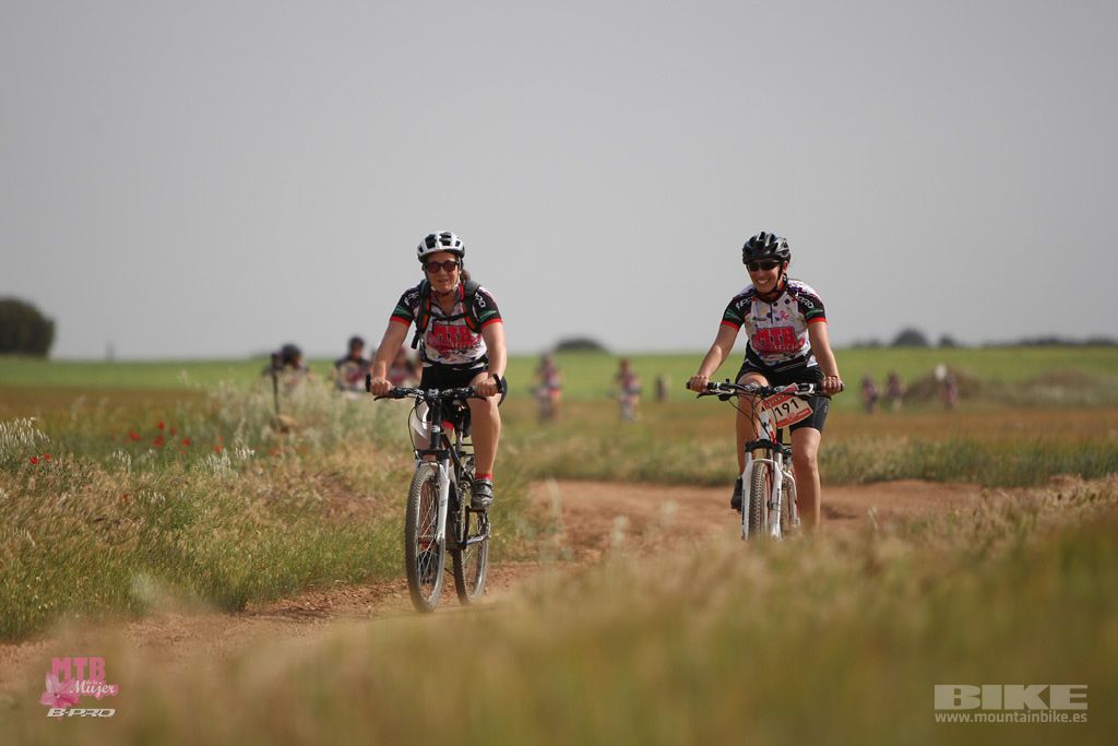 B-Pro MTB Mujer 2017 Galeria 1